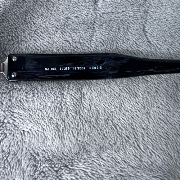 Burberry aviator, black and gray, marbled, sunglasses. - Picture 10 of 10